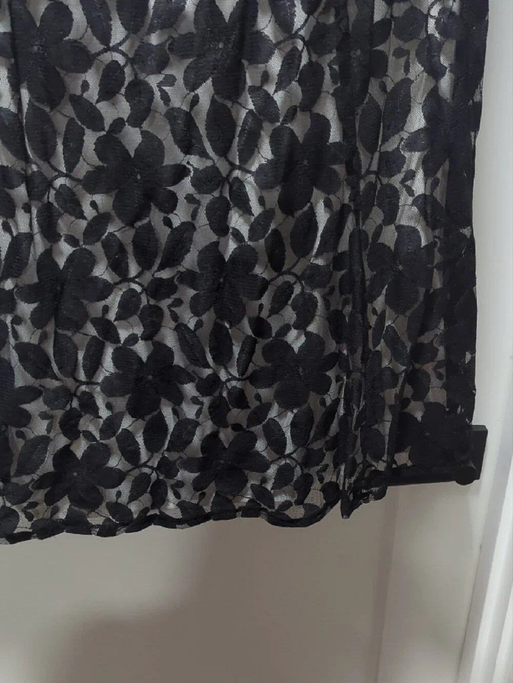 SL Fashions Black and Cream Floral Lace Midi Dress - Picture 6 of 6